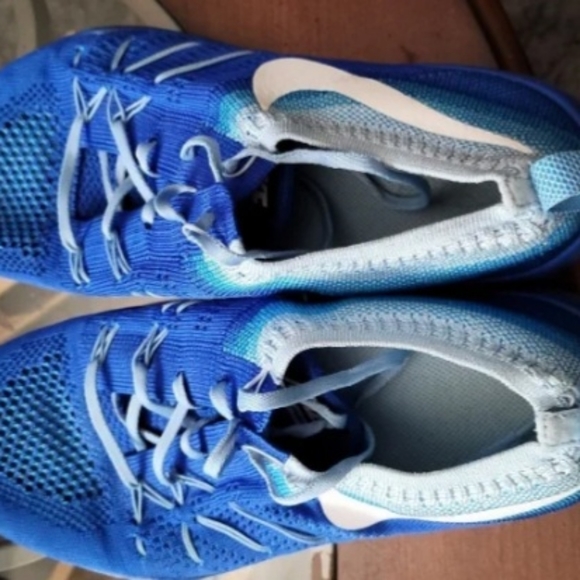 Men's Nike Free size 9 - Picture 3 of 7